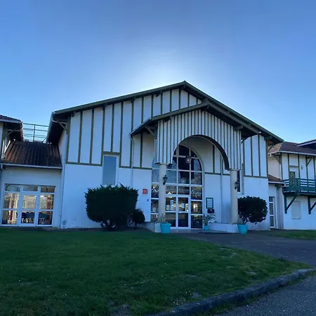 Holiday park Maisonnette Dans Village Canape Convertible , 1 Lit Et Mezzanine ,draps En *